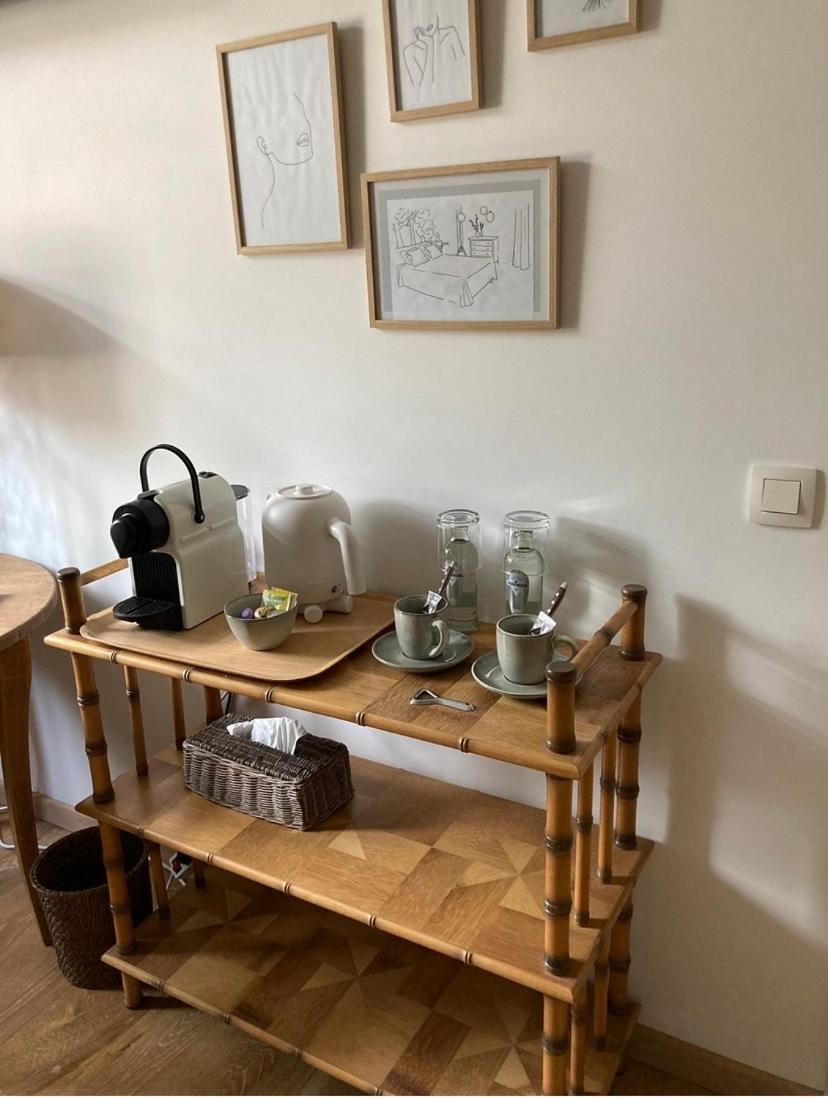 B&B Jadis Et Naguere Noduwez Bagian luar foto